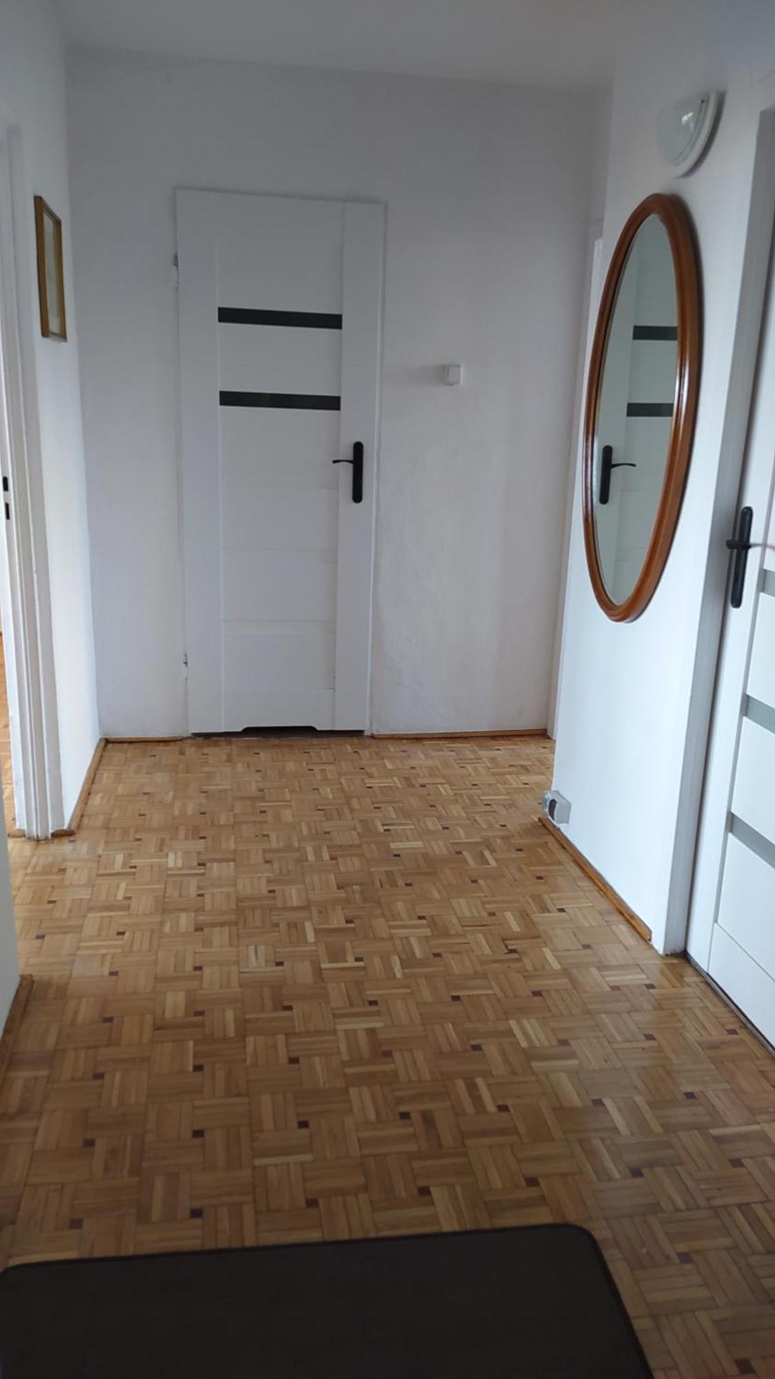 Uroczy Apartament Z Bezplatnych Parkingiem Varsóvia Exterior foto